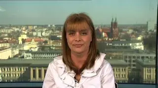 Za nami Wielkanoc, przed nami długi weekend majowy. W czasie Świąt właściciele jednej z restauracji sami obsługiwali gości, bo bali się kontroli PIP. Efekt? Niezadowoleni klienci z powolnego serwisu. Przypomnimy raz jeszcze, kto może śmiało prowadzić biznes w Święta bez obawy, że skontroluje go PIP. Rozmowa z Martą Urmiłowicz, Specjalistą w OIP w Białymstoku.