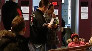 30 tysięcy - aż tyle osób według danych Głównego Urzędu Statystycznego straciło pracę pod koniec 2008 roku. Zdaniem ekonomistów ten rok będzie stał pod znakiem dwucyfrowego bezrobocia. Nie ma także co liczyć na znaczące podwyżki pensji. Czy czasy pracownika minęły bezpowrotnie, a także w jakich branżach zapotrzebowanie na specjalistów cały czas jest bardzo wysokie