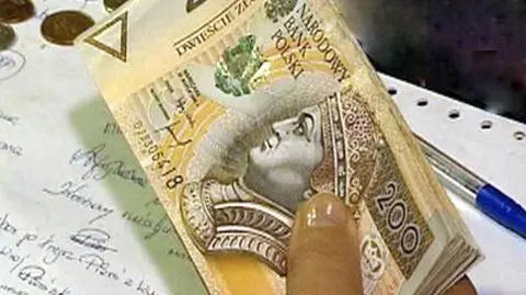 Złoty wreszcie się trochę umocnił