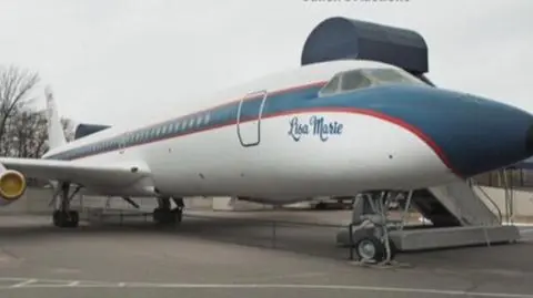 Samoloty Elvisa Presleya trafiły na aukcję