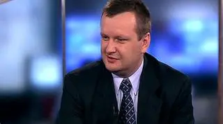 Sprzedaży obligacji państwowych Polski przeszkadza jej jednak relacja długu publicznego do PKB, który jest na poziomie 50%. Dariusz Lasek, dyrektor ds. papierów dłużnych Union Investment komentuje wprowadzenie przez Niemcy zakaz nagłej krótkiej sprzedaży. Jego zdaniem, to podobne zachowanie do Amerykanów, którzy zabronili tego, kiedy chcieli zapobiec pogłębianiu spadków.