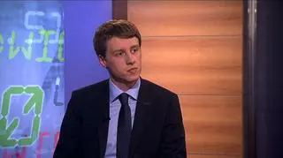 Banki zaczynają oferować kredyt na PIT. Ofert w tym roku jest niewiele, ale za to są rozsądnie oprocentowane, atrakcyjniej niż wiele kredytów gotówkowych - wskazuje analityk Open Finance Michał Sadrak.