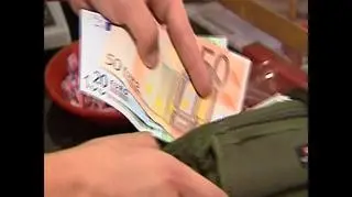 Euro co raz mocniejsze. Droga Polski do wspólnej europejskiej waluty co raz dłuższa i co raz bardziej wyboista. Czy jednyną szansą na to by nie było opóźnień jest zmiana rozkładu jazdy, a także o tym, że brak politycznej zgody może oznaczać ślepą uliczkę.