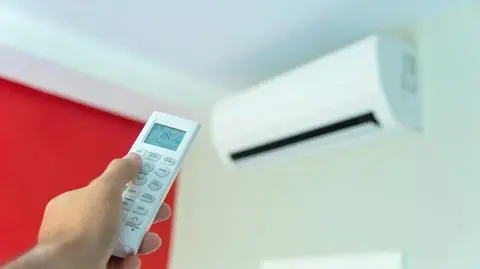 Upały wpływają na ceny energii. "Obniżają wydajność elektrowni gazowych"