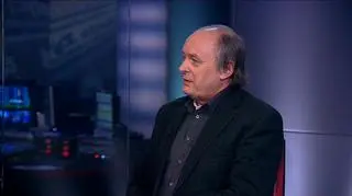 Demokraci kolejny raz namawiają prezydenta Stanów Zjednoczonych do uwolnenia rezerw prawie 700 milionów baryłek ropy. Zdaniem części kongresmenów jest to najskuteczniejsza broń w walce z rosnącymi cenami paliw. W czwartek agencja Reutera poinformowała, że uwolnienie rezerw ropy było tematem spotkania prezydenta Baracka Obamy i premiera wielkiej brytanii. Biały dom oświadczył, że były to - jak ujęto - nieprecyzyjne informacje. A premier David Cameron przyznał, że warto przyjrzeć się takiemu rozwiązaniu. O burzy w baryłce ropy rozmawialiśmy z Włodzimierzem Ostaszewskim, członkiem zarządu Explonaft.