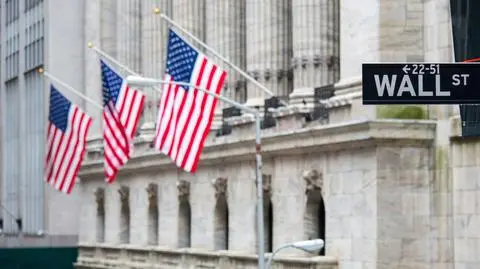 Niewielkie zmiany na Wall Street. Inwestorzy czekają na Donalda Trumpa