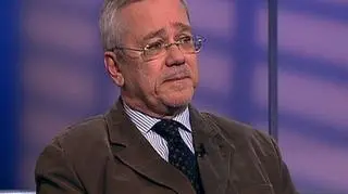 Czy przedsiębiorcy uodpornili się na politykę? Dymisje w rządzie niezbyt zaniepokoiły giełdę. Co prawda złotówka straciła nieznacznie na wartości, ale zdaniem specjalistów ma na to wpływ umacnianie się dolara i popyt na złoto. Natomiast przedsiębiorców może tylko niepokoić odejście ministra Adama Szejnfelda, który był dla nich twarzą polskiej gospodarki. O sytuacji w gospodarce i o tym, czy coś zmieni się dla przedsiębiorców po rewolucji w rządzie Donalda Tuska w "Pieniądzach od rana" z prezesem Krajowej Izby Gospodarczej Andrzejem Arendarskim rozmawiał Robert Stankiewicz.