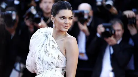 Kendall Jenner najlepiej zarabiającą modelką według magazynu Forbes