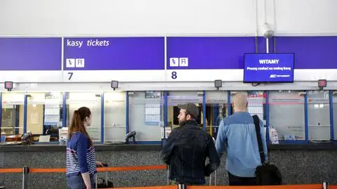 PKP Intercity walczą z przepełnionymi pociągami