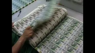 Wielkie cięcie - niezbędne. A tym kto będzie trzymał w ręku skalpel i operował budżet będzie minister finansów. Przed Jackiem Rostowskim niezwykle trudna operacja, wymagająca z jednej strony niezwykłej delikatności i precyzji z drugiej radykalnych i zdecydowanych działań. Wszystko dlatego by utrzymać zaplanowany deficyt - a tym samym wiarygodność; z drugiej nie zrezygnować z inwestycji, które mogły by napędzać gospodarkę w momencie globalnego spowolnienia...