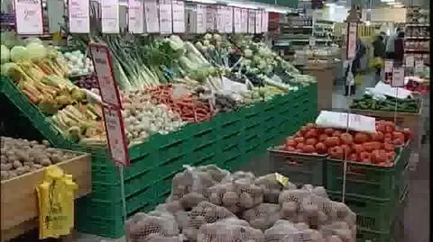W tym magazynie "Firma" wybierzemy sie na spotkanie z naturą na stole. Skąd bierze się ekologiczna żywność? 