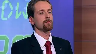 Sezon urlopowy to świetny czas na zakupy. Promocje czekają na nas jednak nie tylko w centrach handlowych. O zniżkach, jakie oferują deweloperzy Jan Niedziałek rozmawia z Bartoszem Turkiem, analitykiem rynku nieruchomości Home Broker.