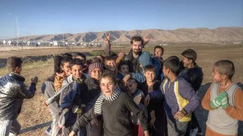 Roman Żuchowicz odwiedził obóz dla jazydów w Kurdystanie 