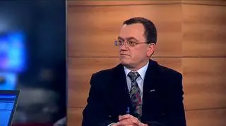 PCC Intermodal zakończył 2010 rok stratą, ale w ujęciu rocznym zmniejszył ją prawie o połowę. Na wynikach spółki za ubiegły rok najmocniej zaciążyło pierwsze półrocze, które było słabe w związku ze śnieżną zimą i deszczową wiosną. PCC Intermodal zajmuje się transportem kontenerów w oparciu o 5 lądowych terminali przeładunkowych, z którymi ma regularne połączenia kolejowe do portów morskich w Gdańsku, Gdyni, Szczecinie, Hamburgu, Bremerhaven oraz Rotterdamie. O szczegółach opowiada Dariusz Stefański, prezes PCC Intermodal.