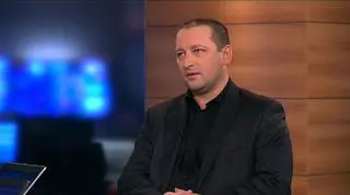 Przychody spółki urosły o 12% w trzecim kwartale licząc rok do roku, jest spory zysk operacyjny po trzech kwartałach. O tym co wpłynie na wyniki czwartego kwartału i prognozach na przyszły rok w rozmowie z wiceprezesem spółki Complex Radosławem Łodziato.