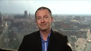 Ceny domów w Hiszpanii znowu spadają szybciej, w lutym ceny domów były o 11,2% niższe niż przed rokiem. Kupujemy więc dom w Hiszpanii. Pomaga w tym Jacek Szyc, właściciel biura Carisma