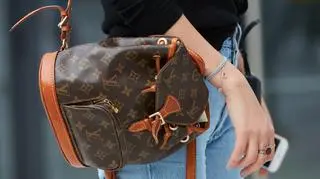 Produkt z logo marki Louis Vuitton.