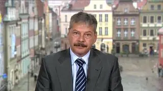 Spółka ma list intencyjny w sprawie zakupu rosyjskiej firmy Promis za 8,48 mln euro. Promis specjalizuje się w produkcji opakowań i ulotek dla branży farmaceutycznej, jest rentowny. W 2010 jego sprzedaż sięgnęła 376 mln euro. Rozmowa z Januszem Schwarkiem, prezesem BSC Drukarnia Opakowań.