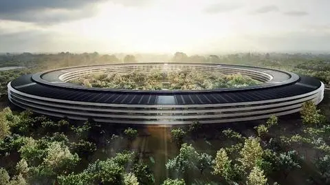Apple buduje farmę słoneczną za 850 mln dolarów