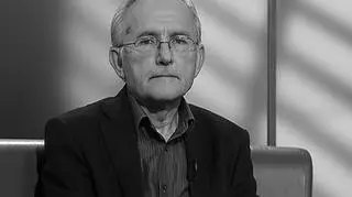 Tragedia pod Smoleńskiem to olbrzymi wstrząs dla wszystkich Polaków. Wszędzie zarówno pracownicy, jak i pracodawcy dają wyraz swojemu smutkowi. 
Być liderem w trudnych czasach – zło konieczne, czy odpowiedzialna troska o przyszłość firmy? Przed takim pytaniem Robert Stankiewicz postawił gościa programu "Pieniądze od rana" prof. Janusza Czapińskiego z Wyższej Szkoły Finansów i Zarządzania.
