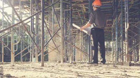 Więcej bankructw niż przed rokiem. Problemy budowlanki