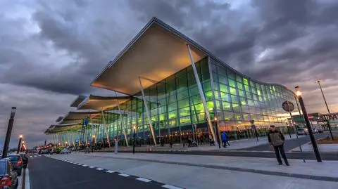 Lotnisko we Wrocławiu upomniane przez Komisję Europejską