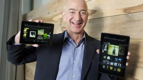Jeff Bezos zastąpi Warrena Buffetta w czołówce miliarderów