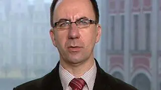 Posłowie spieszą z pomocą. Do BIG-ów trafią konsumenci, których przeterminowana zaległość wyniesie co najmniej 200 złotych oraz przedsiębiorcy mający dług u jednego wierzyciela w wysokości minimum 500 złotych. O wpis na taką listę będą mogły zabiegać osoby prywatne, czyli tzw. zwykły Kowalski. O tym w magazynie "Pieniądze od rana" z pełnomocnikiem zarządu Krajowego Rejestru Długów BIG Andrzejem Kulikiem, rozmawiał Robert Stankiewicz.