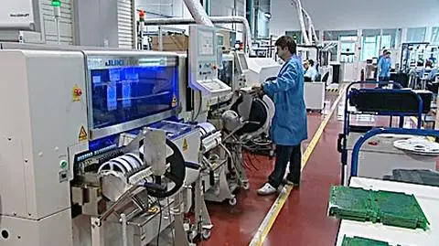 Rafał Hirsch: wyprzedziliśmy Szwecję, ścigamy Nigerię