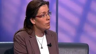 UOKiK nie wie jeszcze, czy zgodziłby się na ewentualną fuzję PKO BP i BZ WBK. Prezes urzędu Małgorzata Krasnodebska-Tomkiel powiedziała w TVN CNBC Biznes, że przed wydaniem takiej decyzji przyjrzy się wszystkim segmentom działalności obu banków.