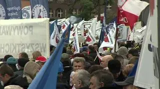 Eksperci związków zawodowych i pracodawców zakończyli kilkumiesięczne prace nad wspólnym projektem nowej ustawy