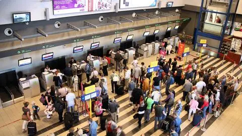 Wzmocnienie ochrony na lotniskach.Komunikat Urzędu Lotnictwa Cywilnego