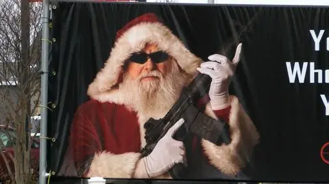 Broń idealnym świątecznym prezentem. Amerykanie zaskakują