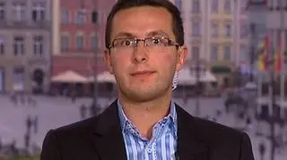 Wrocławski Dom Maklerski, dotąd notowany na NewConnect, zamierza przenieść się na rynek główny. KNF już zatwierdziła prospekt emisyjny spółki. WDM planuje zadebiutować w Lipcu. O debiucie Spółki na GPW, rozmawialiśmy z jej prezesem - Wojciechem Gudaszewskim.