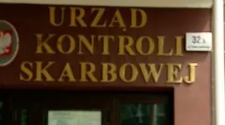Przedsiębiorcy cenią urzędy skarbowy głównie jakość obsługi i kompetencje. 60 urzędów skarbowych z całego kraju zostało wyróżnionych w tegorocznej V edycji konkursu Urząd Skarbowy Przyjazny Przedsiębiorcy - poinformował Business Centre Club. (TVN24)