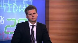 Na pozytywną ocenę zasługuje sektor bankowy i chemiczny. Negatywnym zaskoczeniem dla rynku okazał się sektor rafineryjny, budowlany i deweloperski. Podsumowanie historycznych już dla rynku wyników w trzecim kwartale oraz spojrzenie w kierunku przyszłości, przedstawił Łukasz Wardyn , dyrektor zarządzający City Index wymienił w Godzinie dla Pieniędzy, w rozmowie z Markiem Tejchmanem.