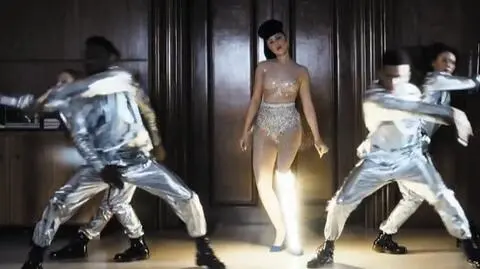 Viktoria Modesta. Pięknie śpiewa, zachwyca bioniczną nogą