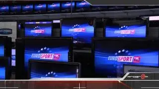 Dziś w "Programie" zastanawiamy się, czy kryzys finansowy może przenieść się do branży komputerowej. Powiemy też jak oglądać telewizję w wysokiej rozdzielczości, oraz jak łatwo przenieść dokumenty i ustawienia pomiędzy komputerami.