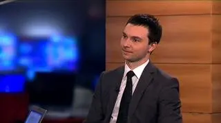 GTC z bardzo dużą stratą, zmianami w Radzie Nadzorczej i planami emisji akcji. Inwestorom nie podobają się te informacje i kurs spółki na GPW spada. Deweloper miał w czwartym kwartale 112 milionów euro straty netto, średnia oczekiwań analityków była na poziomie 9 milionów euro straty. O wynikach GTC rozmawialiśmy z Analitykiem KBC Securities, Cezarym Bernatkiem