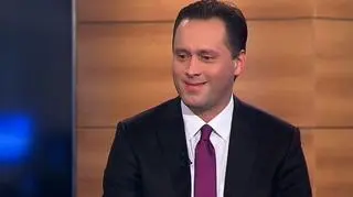 Waspol, dystrybutor alkoholi z NewConnect, chce przejąć w pierwszym kwartale operatora sieci franczyzowej ośmiuset sklepów spożywczych. Przejęcie ma pozwolić konkurować o miejsce na rynku z Eurocash. O planach spółki w TVN CNBC opowiada Paweł Wyszyński, prezes Waspolu.