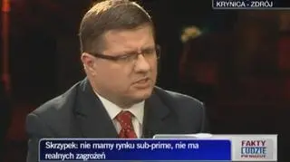 Prezes NBP zapewnia, że zagrożenie kryzysu kredytowego na polskim rynku nie występuje, a odpowiednie instytucje czuwają, żeby się nie pojawiło w przyszłości. - Główny Inspektor Nadzoru Bankowego czuwa nad tym, żeby u nas nie pojawiły się takie problemy jak na zachodzie oraz, by nas nie dotknął "efekt zarażania" - zapewniał Skrzypek. 