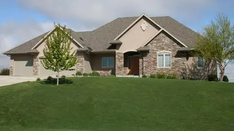 Raport: Jakie domy budują sobie Polacy