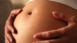 Eksperci: w ciążę zachodzą kobiety w coraz starszym wieku, w związku z tym jest więcej powikłań