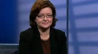 Rząd wciąż nie zajął się zapowiadanymi zmianami funkcjonowania Otwartych Funduszy Emerytalnych. Swoich działań nie odwlekają za to eksperci, którzy przygotowują swoje własne propozycje zmian. W TVN CNBC pytamy Agnieszkę Chłoń-Domińczak, byłą wiceminister pracy, która jest współautorem raportu o OFE pod kierownictwem profesora Marka Góry. O wizję OFE w oczach ekspertów pytał Robert Stankiewicz
