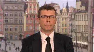 Grupa Abak specjalizująca się w outsourcingu usług księgowych, podatkowych i kadrowo-płacowych po czterech kwartałach 2011 roku przychody netto spółki ze sprzedaży wyniosły 4,4 mln zł zaś EBITDA 0,72 mln zł. O wynikach i planach spółki rozmawialiśmy z jej prezesem Pawłem Puterko.