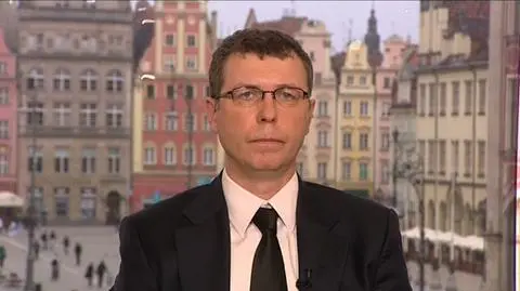 Grupa Abak specjalizująca się w outsourcingu usług księgowych, podatkowych i kadrowo-płacowych po czterech kwartałach 2011 roku przychody netto spółki ze sprzedaży wyniosły 4,4 mln zł zaś EBITDA 0,72 mln zł. O wynikach i planach spółki rozmawialiśmy z jej prezesem Pawłem Puterko.