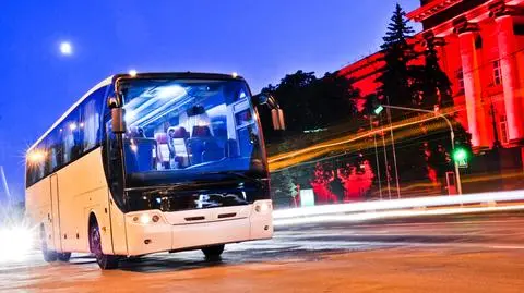 Wojna cenowa przewoźników. Kto na tym zyskuje, a kto traci?