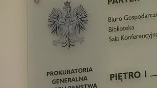 Spółka J&S Energy wygrała z Ministerstwem Gospodarki proces o karę za brak odpowiednich zapasów paliw. Teraz Grupa Mercuria Energy (właściciel J&S) chce od Polski 700 mln dolarów odszkodowania. Ile będzie to Polskę kosztować? O szczegółach Cezary Królak