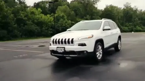 Fiat Chrysler wzywa do serwisów ponad 1,4 mln aut. Po ataku hakerskim