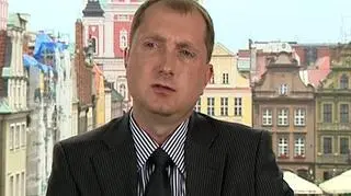 Od czasu publikacji wyników za I półrocze 2008 roku sieć sklepów Tell znacznie się powiększyła - mówił na antenie TVN CNBC Biznes Robert Krasowski. Członek zarządu Tell dodał, że spółka jest w stanie wypracować 50 proc. zysku operacyjnego na poziomie skonsolidowanym. W programie "Rynki Dnia" z Robertem Krasowskim rozmawiał Marek Tejchman.